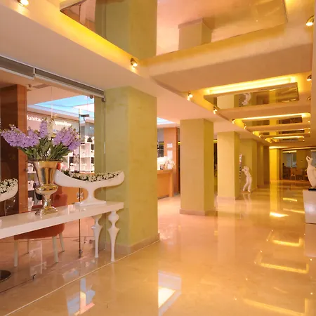 Marbella מלון 3*
